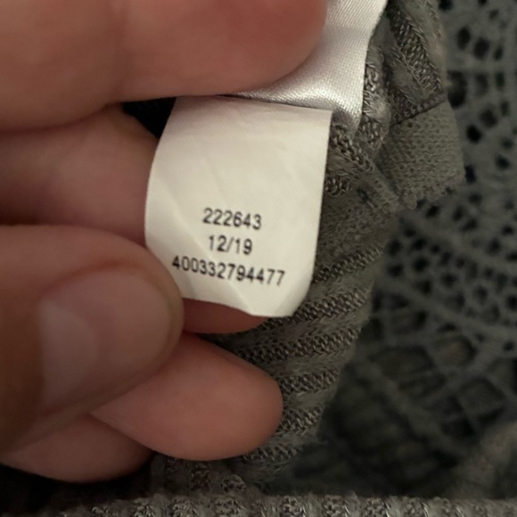 Mudd Olive Lace Halter Top M - Picture 10 of 10